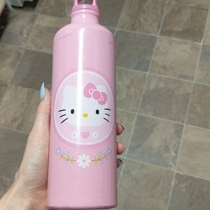 Hello kitty water bottle